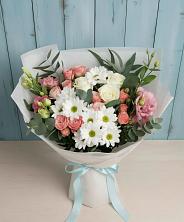 Букет цветов из:  Розы, Лизиантусы и Хризантемы в Бородинской