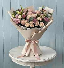 Букет цветов из:  Розы и Лизиантусы #REPLACE_PRED# Бородинской