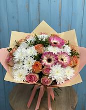 Букет цветов из:  Розы, Герберы и Хризантемы в Бородинской