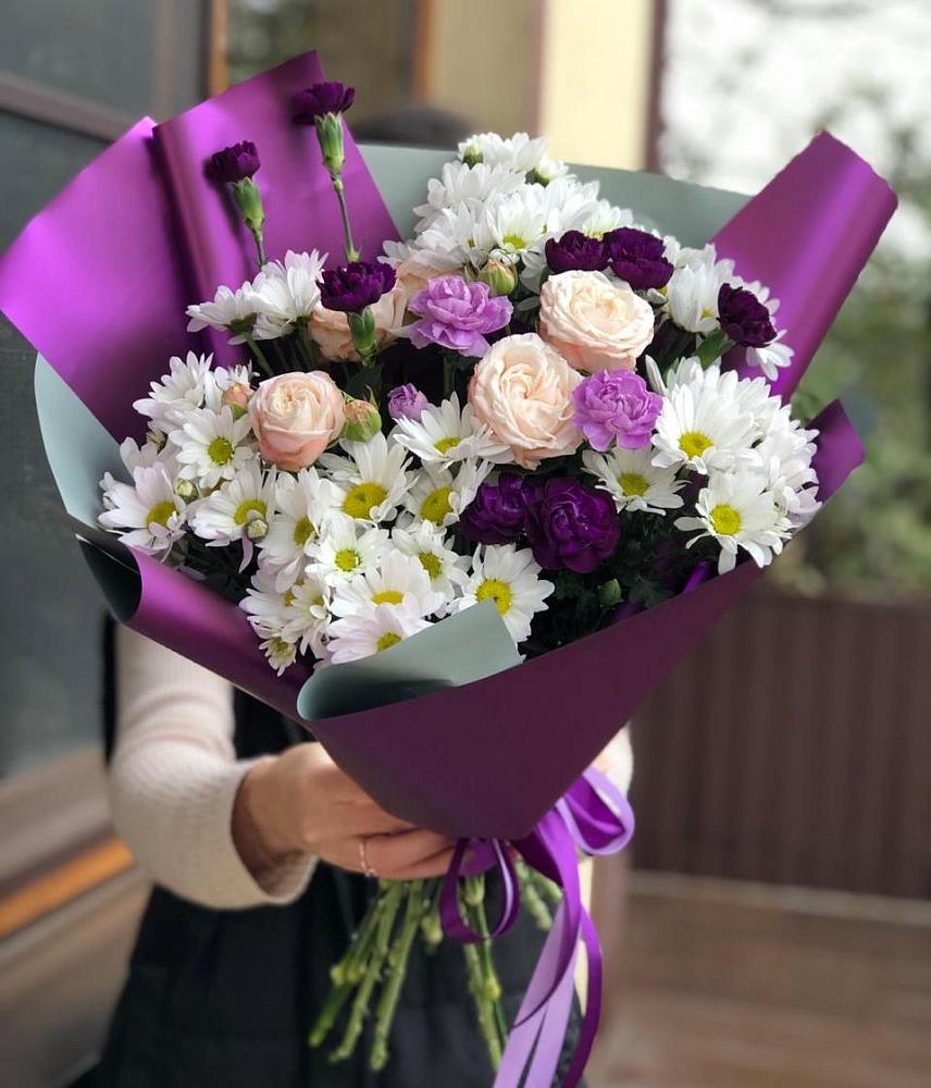 Букет цветов из: Хризантемы, Гвоздики и Розы в Бородинской