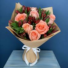 Букет цветов из:  Розы и Альстромерии #REPLACE_PRED# Бородинской