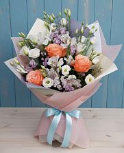 Букет цветов из:  Лизиантусы, Розы, Альстромерии и Гипсофила в Бородинской