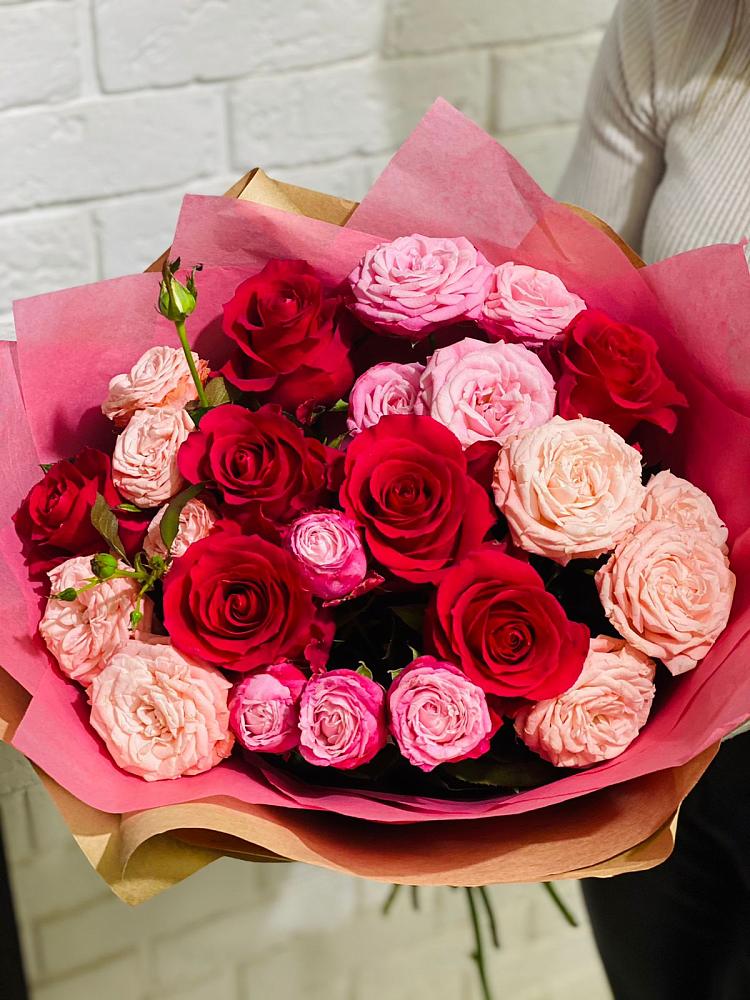 Букет цветов из: Розы в Бородинской