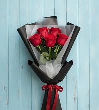 Букет цветов из:  Розы в Бородинской