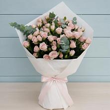 Букет цветов из:  Розы в Бородинской