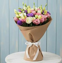 Букет цветов из:  Лизиантусы #REPLACE_PRED# Бородинской