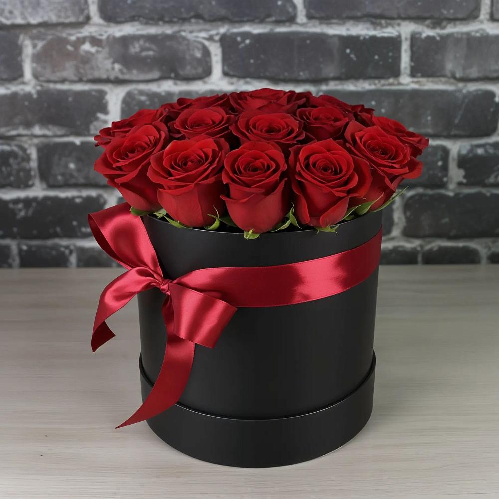 Цветочная композиция из Розы в шляпной коробке в Бородинской