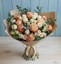 Букет цветов из:  Альстромерии и Розы в Бородинской
